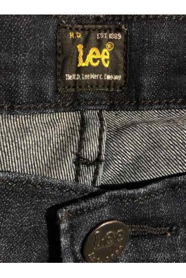 Lee sötétkék szűk farmer W31/L32 (L/XL)